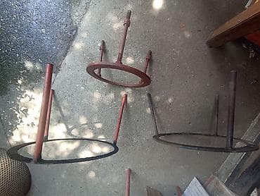 plasticne fotelje za bastu: Metalni okrugli tronožci za kotliće i kazane, najmanji prsten — 2