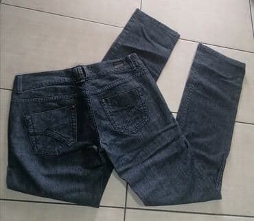 pocepane pantalone: Super farmerice
Vel 33
Kao nove
Povoljno
UVOZ Turska — 2