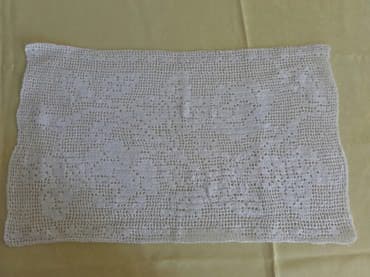 Doilies, New, color - White