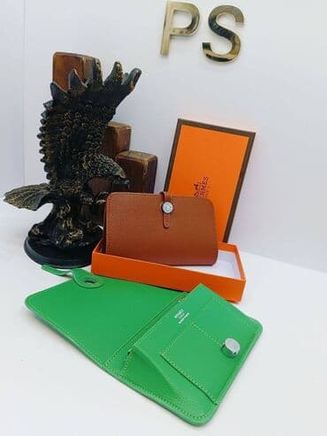 e cigarete beograd: Elegantna torbica, Materijal: Koža, Lakovana koža — 6