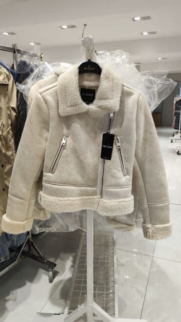 hm bunde: PROMO CENA
Bunda: 5700 din
Uvoz Turska
Velične: S, M, L — 2