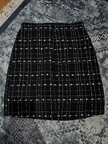 Lične stvari: Elegantna ženska suknja – karirani tweed izgled - Boja: crna sa belim — 2