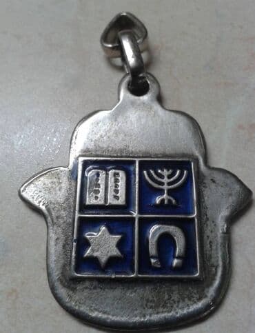 helanke s: Material: Silver, color - Silver, Used — 1