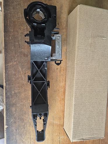 Nosač okvir kvake kliznih vrata Opel Movano B Reno Master 3 - Tip na lalafo.rs Nosač okvir kvake kliznih vrata Opel Movano B Reno Master 3 - Tip