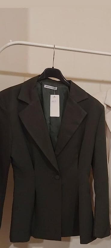 Ženski strukirani blejzer – tamnozelena/maslinasta boja S do L -