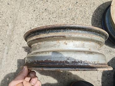lada 2107 motor: Felna celicna Lada 2121,21213,21214i 16'' br.5. Polovno, ocuvano — 5