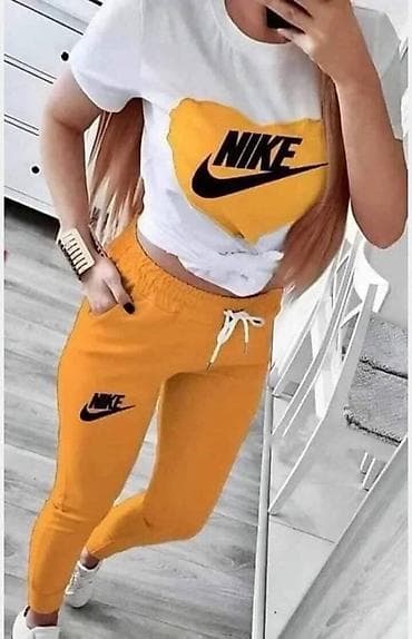 Dukserice: Ženski pamučni kompleti
 S M L XL 2XL
 Cena 2.800 dinara
💋 — 4