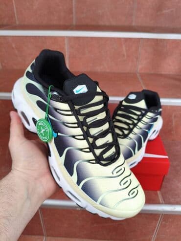 nike patike air max 270 react: Patike, Nike, veličina - 46 — 4