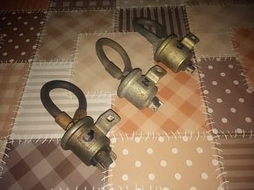 polovne letnje gume 215 55 r16: Elektro vakumski ventil sa gumenim crevom lada 2107 riva,2104 karavan — 6