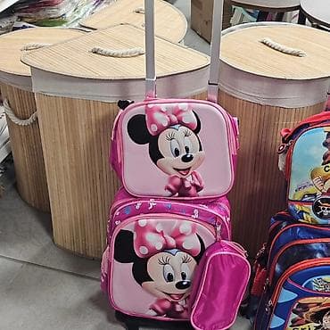 Skolski ranac 3u1
3600 din