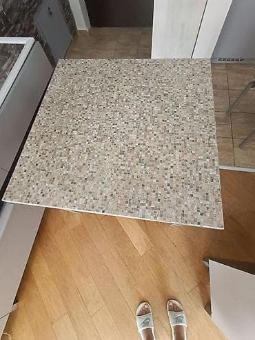 trpezarijski sto staklo: Trpezarijski sto 90x90, visina 75 — 1