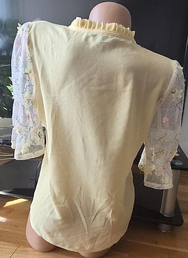 Men's Clothing: Dve ženske bluze – romantični, lepršavi modeli 1) Svetlozelena bluza — 4