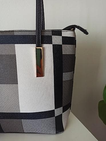 sako haljina bela: Torba je licno moja Lepo ocuvana, nema duzi kais. Nikad nije ni imala — 9