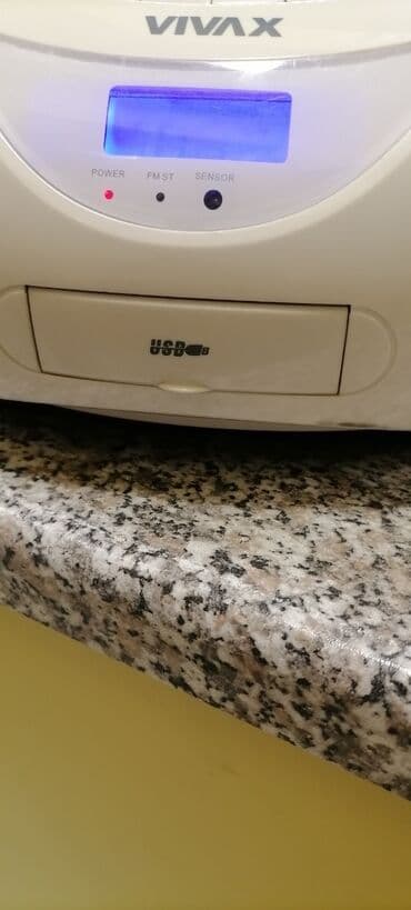 radio ritam srca: Radio veći VIVAX sa ispravnim CD i USB
Lep Radio
 Mirjevo — 5