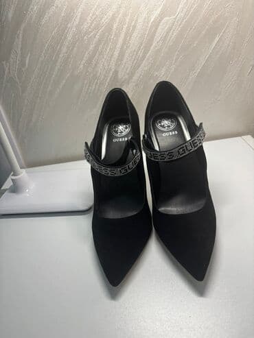 Salonke, Guess, 39 na lalafo.rs Salonke, Guess, 39