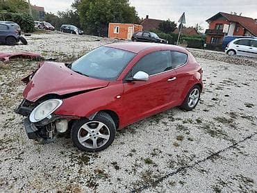 fiat s: ALFA ROMEO MITO - KOMPLETAN AUTO U DELOVIMA | Mito crvena boja — 1
