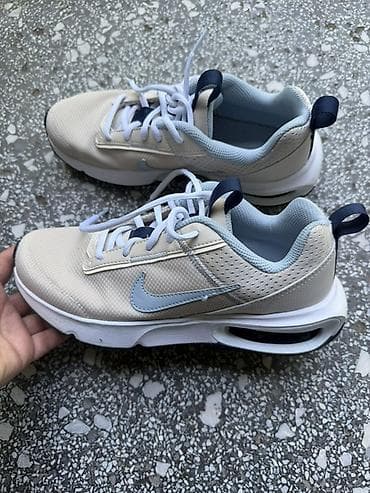 nike bele kozne patike: Nike patike sa Air jedinicom u đonu - Model: niskoprofilne sportske — 1