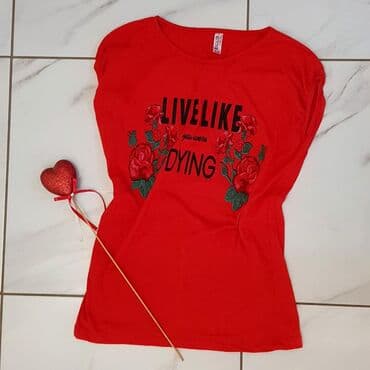 brendirane majice: Color - Red — 1