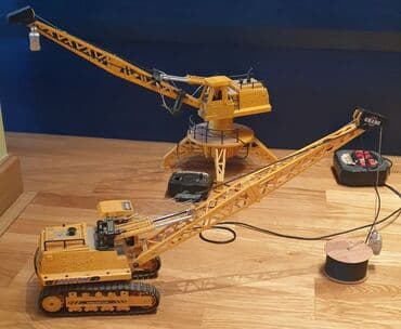 robot na daljinski dexy co: Igracke su na komad. dve ostale. obe za 2200 din. Velike su, sve su — 3