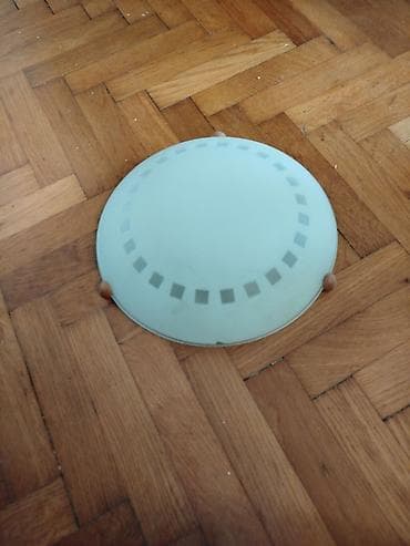 rgb plafonjera sa zvucnikom: Plafonjera. Precnik stakla oko 29,5 cm. Malo je okr,nuta iznutra,vidi — 8