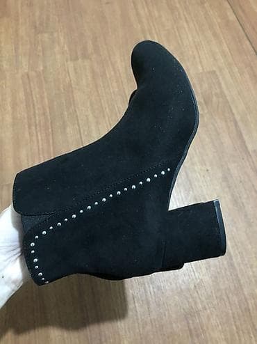 providne cipele: Brojevi 39,40 — 10