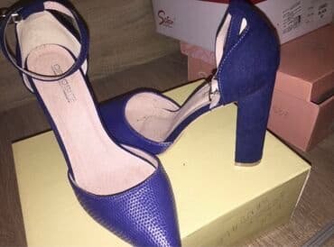 Salonke, Opposite, 39