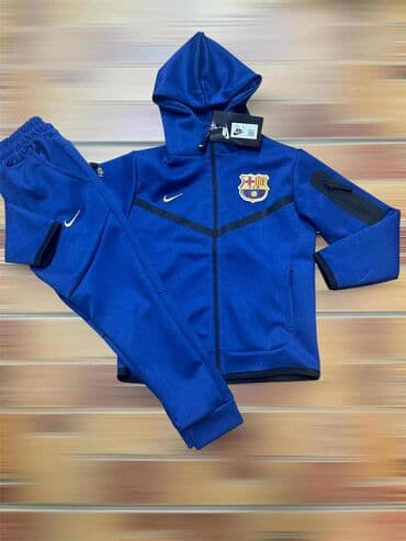 nike trenerka xs: Uniseks trenerka, idealna za sportske aktivnosti ili opušteno nošenje — 2