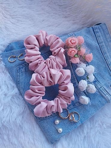 narukvice sa plocicom: Gumica za kosu, Handmade — 5