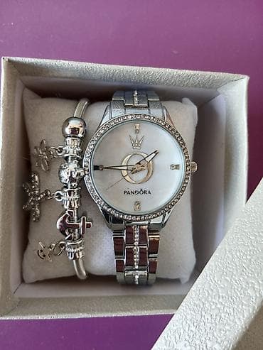 Jewellery sets: Pandora ženski set sat + narukvica u poklon-kutiji. - Sat sa metalnom — 1
