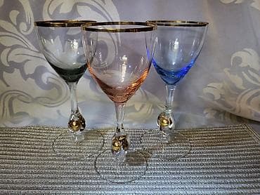 gorki list case crvene: Case Bohemija kristal rucni rad za vino 1950g+. Case za vino bez — 4