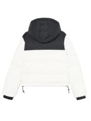 pull and bear prsluci: Zimska jakna sa kapuljačom, dvoslojni dizajn u crno-beloj kombinaciji — 2