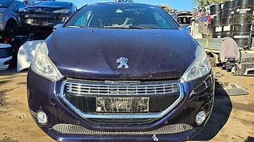 Karoserija: DELOVI ZA PEUGEOT 208 | Peugeot 208 XY Polovni delovi — 2