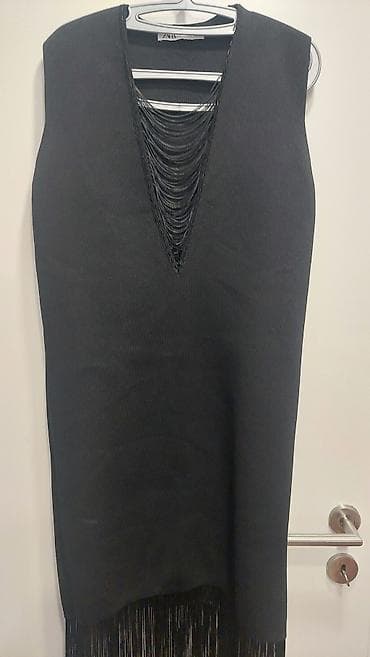 sorc m: Crna NOVA pletena haljina bez rukava sa dekorativnim detaljima i — 2