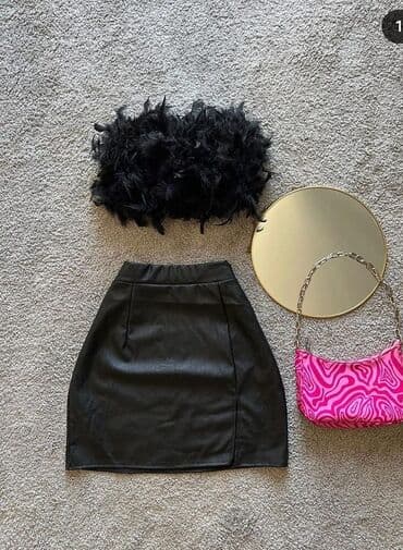 suknja i top komplet: Top 2600 dinara
Suknja 1900 dinara — 1