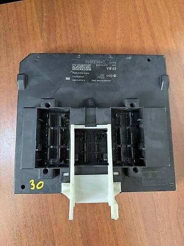 čekrk za auto: BODY CONTROL MODULE ZA VOLKSWAGEN GOLF 7 - 5Q0937084CL | Body — 1