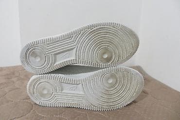 nike mk2: Nike Air Force 1 – bele patike sa reljefnim detaljima zvezdica - — 5
