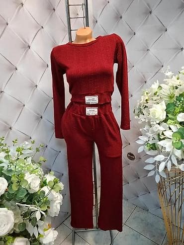 Ženski pleteni komplet – džemper i pantalone - Dvodijelni set