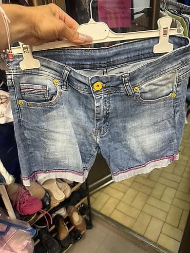 jacquemus beograd: Ženske teksas šorts pantalone – više modela i nijansi svi u S vel . Po — 5