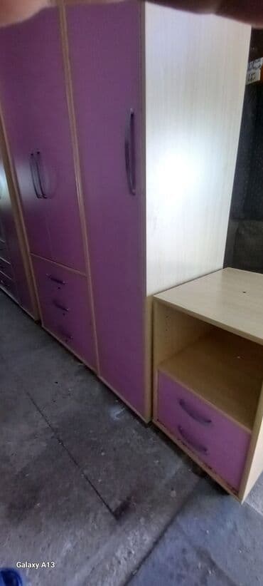 polovan namestaj обреновац слике: Dva Plakara 237cm visina 130cm sirona po 160eu.prevoz vas ili uz — 5