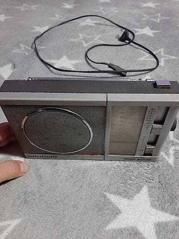 Radion Gruding Muzic Boy 60. original stari model 1980 godine radion na lalafo.rs Radion Gruding Muzic Boy 60. original stari model 1980 godine radion