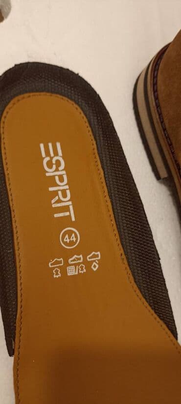 Cipele: Cipele, Esprit — 8