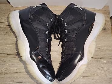 yettel satovi cena: Nike Air Jordan 11 “Space Jam” patike – crno/bela kolor šema UG 29,5cm — 2