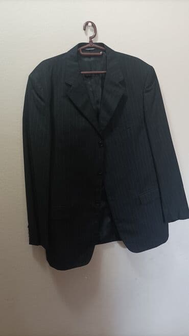 Suits: Musko odelo vel 56 crno letnje orginal Italijansko nije noseno — 1