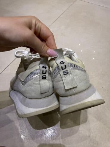Women's Sneakers and athletic shoes: Cesare Paciotti, 38.5