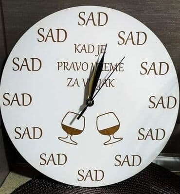 slavske stolice: Zidni sat — 5