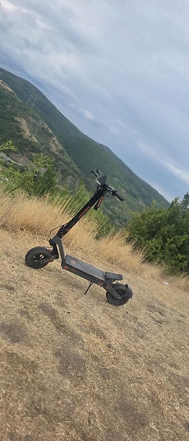 filmovi i serije: Električni trotinet Kukirin G4, presao 1100km 4 meseca star - — 1