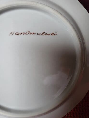 porcelanske solje za caj: Porcelanski nemacki set nemacki,rucna obrada,oslikavanje 70te. Set — 12