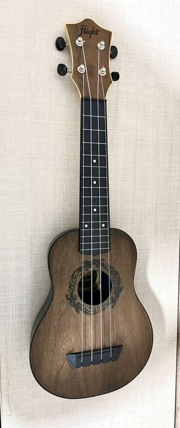 Harmonike: Ukulele — 1