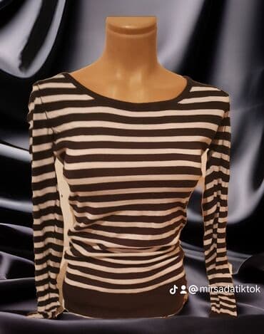 Ženska odeća – set komada - Prugasta majica dugih rukava: crno‑bele