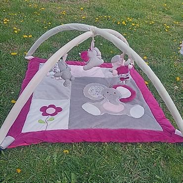 decija sudopera sa vodom: Baby gimnastika/podloga za igru sa lukovima i visećim — 2